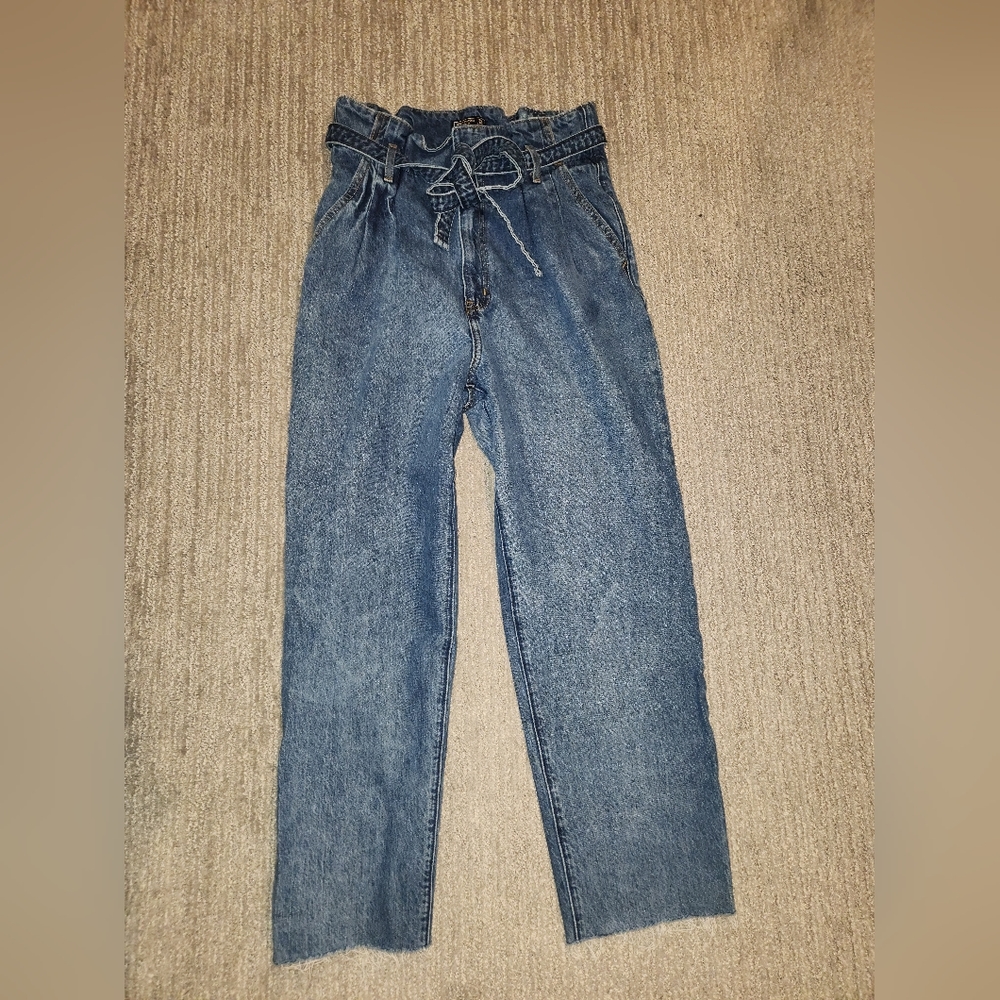 A&F Paper Bag Mom Jean